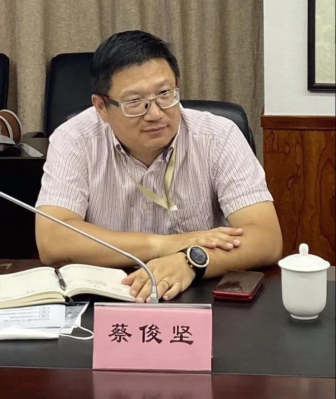 上海市住建委標定處、市市場(chǎng)管理總站一行調研協(xié)會(huì )